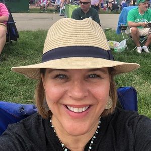 Meet your Posher, Dawn